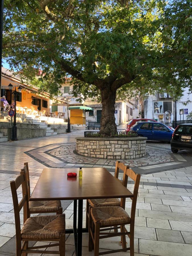 La Maisonette House In The Heart Of Liapades Close To Rovinia Beach & Paleokastritsa Exteriér fotografie